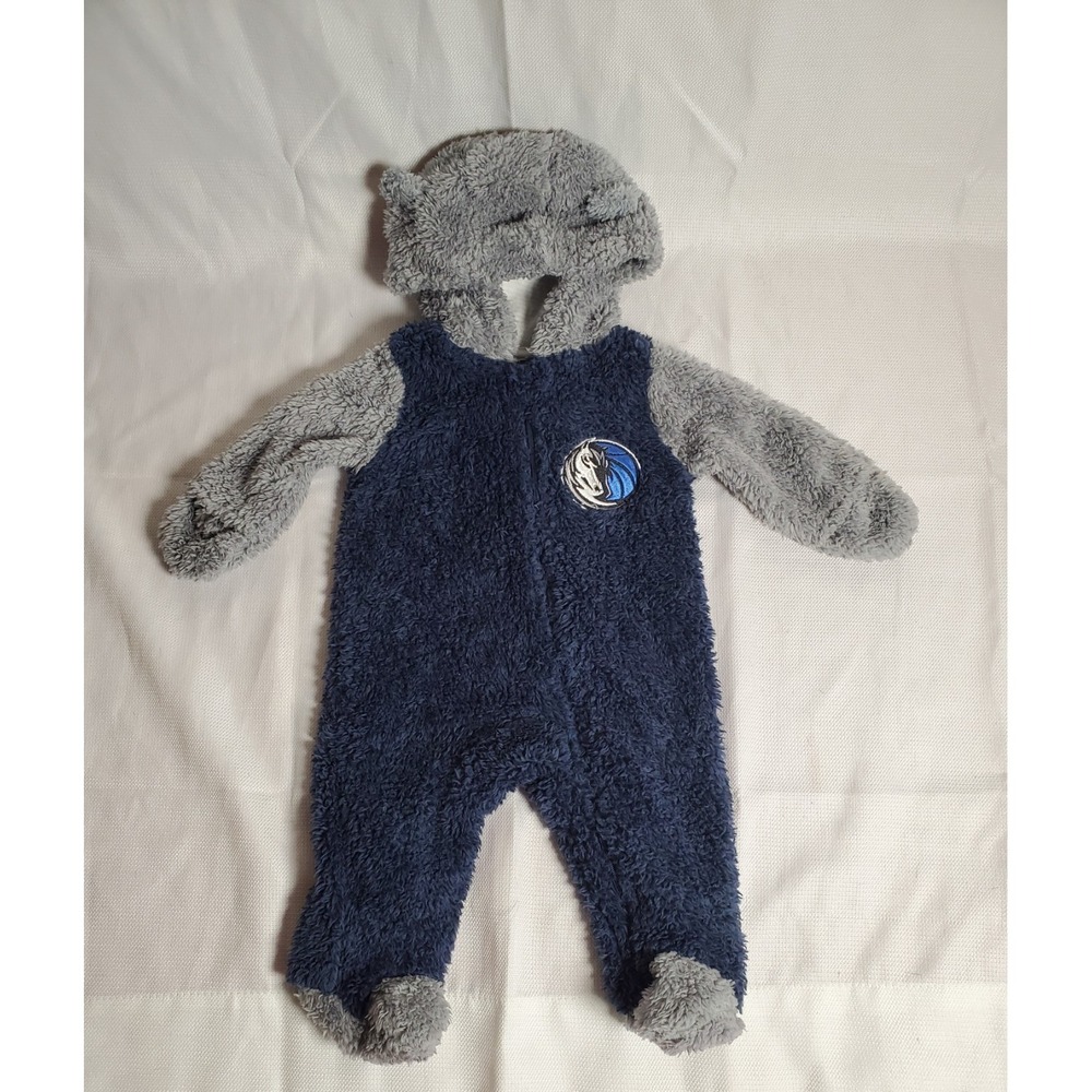 NBA Kids Dallas Mavericks Baby Plush Fleece Hooded Bunting One PC Infant 3-6 M‎